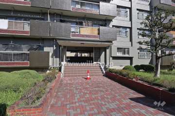 エントランスアプローチ