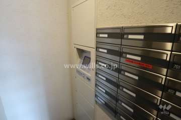 宅配ボックスと共用ポスト