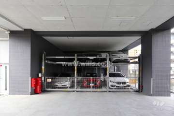 敷地内駐車場（屋内機械式）