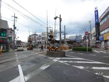 マンションの北側は豊津駅です
