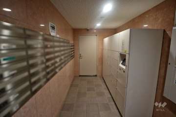 宅配ボックスと共用ポスト