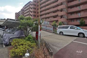 駐車場出入口（自走式立体）