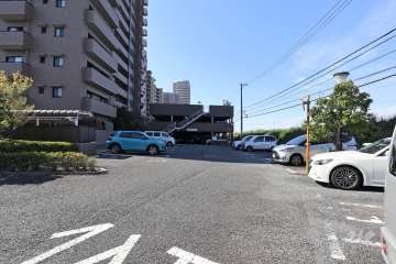 敷地内駐車場（屋外平面式）