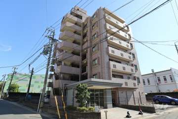 宝マンション上小田井第3の外観（北西側から）