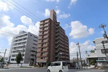 ユーハウス東枇杷島の外観（北西側から）