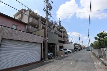 グリーンコーポ枇杷島の外観（北東側から）