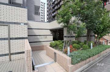 エントランスアプローチ