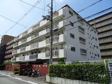 緑地公園第二ダイヤモンドマンションの外観（北東側から）