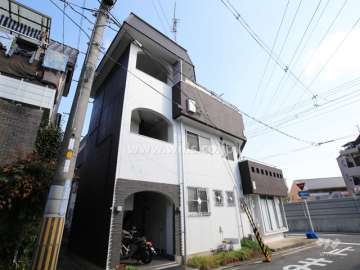小林ドリームマンションの外観（北西側から）