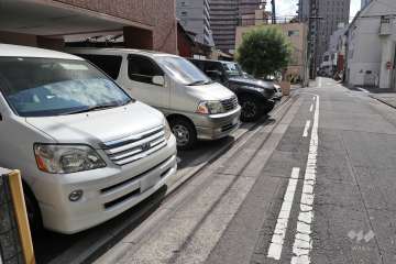 敷地内駐車場(屋外平面式)