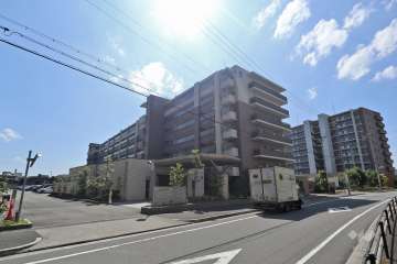 ポレスターセントラルシティ名西弐番館の外観（北西側から）