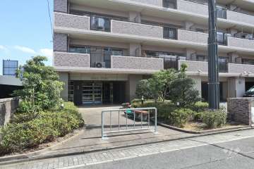 エントランスアプローチ