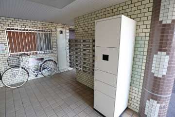 宅配ボックスと共用ポスト