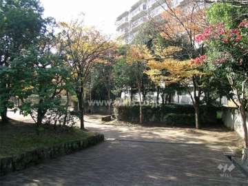 敷地内の公園