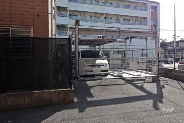 敷地内駐車場（屋外機械式）