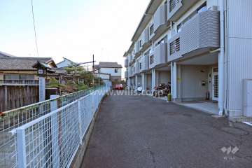 敷地北側の通路