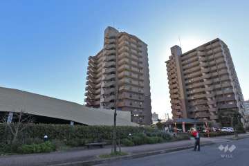シティコーポ荒子公園壱番館の外観（北西側から）