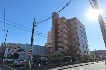 アクトピア松葉公園の外観（北西側から）