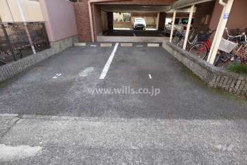 敷地内駐車場(屋外平面式)