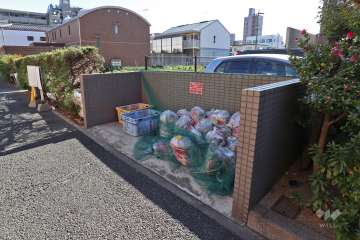 ゴミ置き場