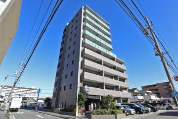 サンクレーア高畑の外観（南西側から）