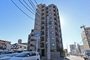 サンクレーア高畑の外観（北側から）