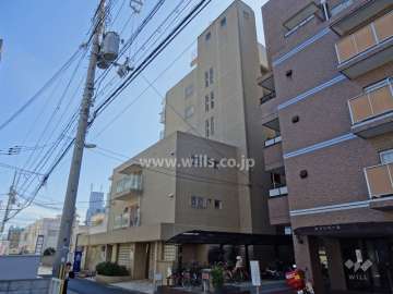 ファミリーコーポ江坂の外観(北西側から）