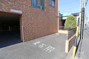 来客者用駐車場