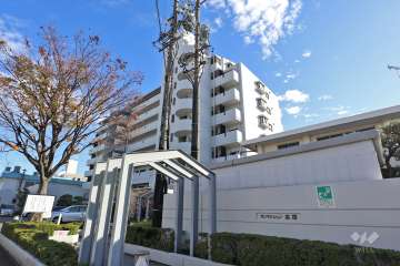 サンマンション高畑の外観（北西側から）
