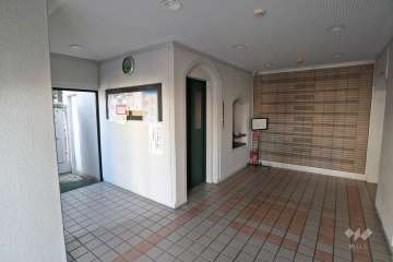 エントランスホール