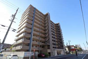 バンベールラフィネ山王の外観（北東側から）