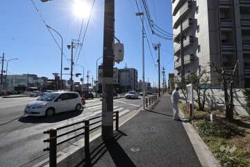 敷地東側の前面道路