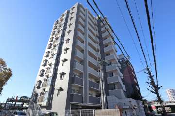 リビオ高畑東の外観（北東側から）