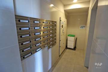 宅配ボックスと共用ポスト