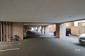 敷地内駐車場（屋内平面式、屋外平面式）