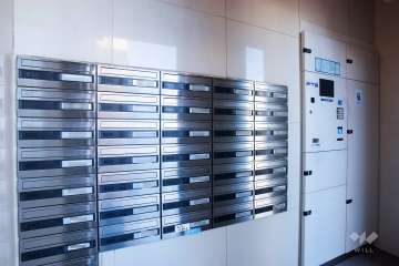 共用ポストと宅配ボックス