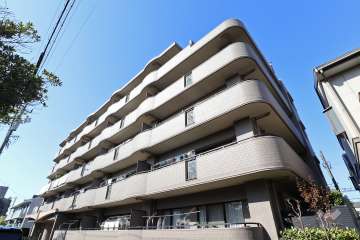 ライオンズマンション伏屋第2の外観（南東側から）