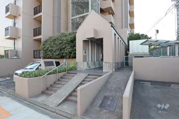 エントランスアプローチ