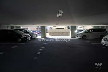 敷地内駐車場（屋内平面式）