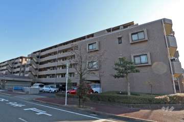 ダイアパレス花水木通り西館の外観（北側から）