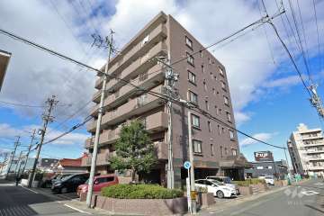 ソシエート西中島