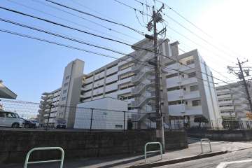 なかしま住宅1号棟の外観（北西側から）