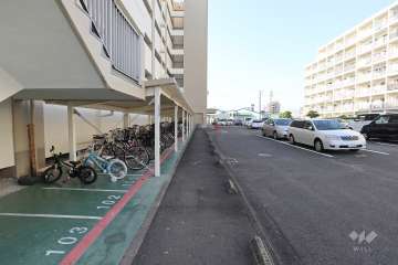 敷地内の通路