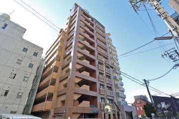 サンピボット名南の外観（北東側から）