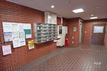 エントランスホール