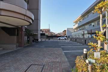 敷地内駐車場(屋外平面式)