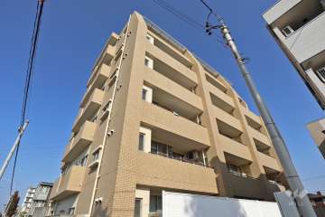 グレイス高畑2の外観（南側から）