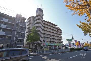 サンハウス高畑の外観（北東側から）