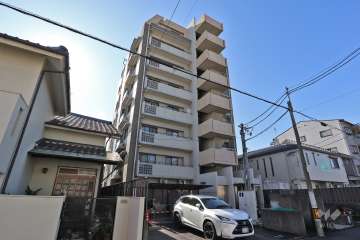 グレイス中郷の外観（北東側から）