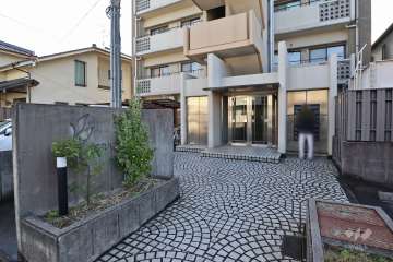 エントランスアプローチ